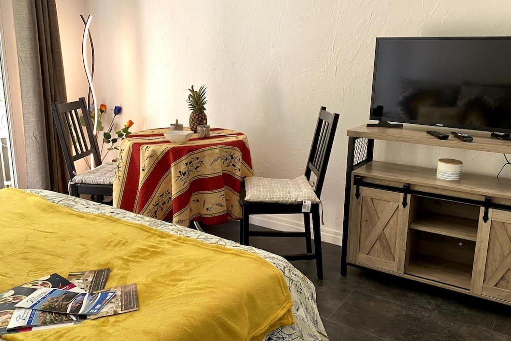 Studio Balcon, Centre Ville, Proximite Plages, Commerces, Restaurants, Musees... Antibes Exterior foto